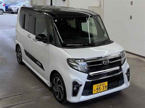 Daihatsu Tanto 2021