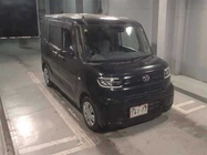 Daihatsu Tanto 2020