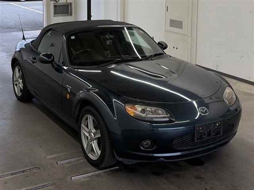 Mazda Roadster 2005