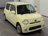 Daihatsu Mira 2011