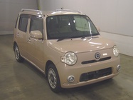 Daihatsu Mira 2011