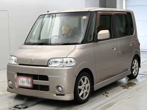 Daihatsu Tanto 2005