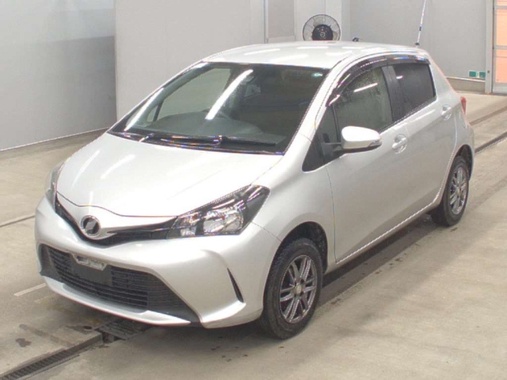 Toyota Vitz 2017