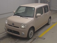 Daihatsu Mira 2012