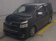 Toyota Voxy 2008
