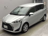 TOYOTA SIENTA 2022
