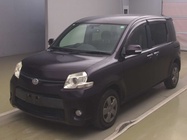 TOYOTA SIENTA 2011