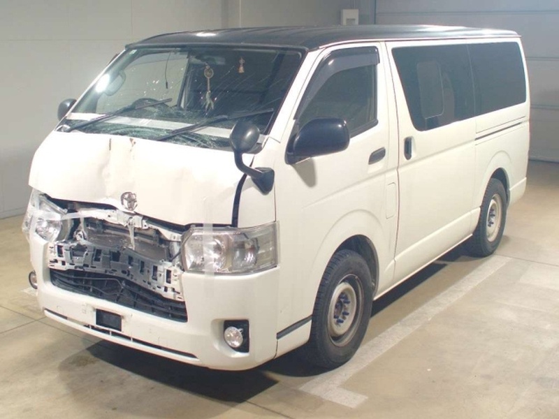 TOYOTA REGIUS ACE VAN