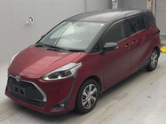 Toyota Sienta 2021