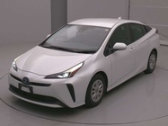 Toyota Prius 2021