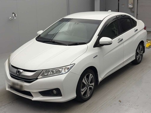 Honda Grace 2016