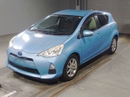 Toyota Aqua 2012