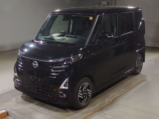 Nissan Roox 2023