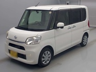 Daihatsu Tanto 2014