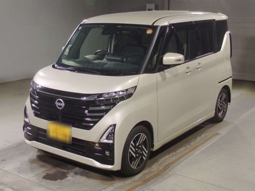 Nissan Roox 2024