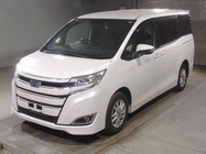 Toyota Noah 2021