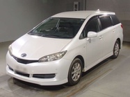 TOYOTA WISH 2011