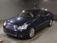 Nissan Fuga 2005