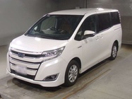 Toyota Noah 2018
