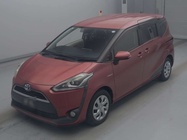 Toyota Sienta 2017