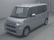 Daihatsu Tanto 2017