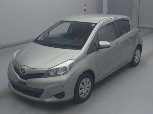 Toyota Vitz 2011