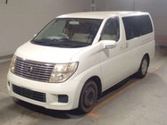 Nissan Elgrand 2005