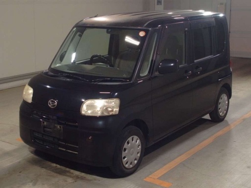 Daihatsu Tanto 2010