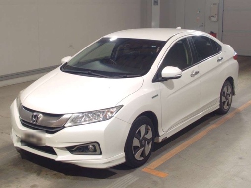 Honda Grace 2015