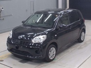 Toyota Passo 2016