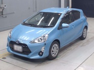 Toyota Aqua 2015