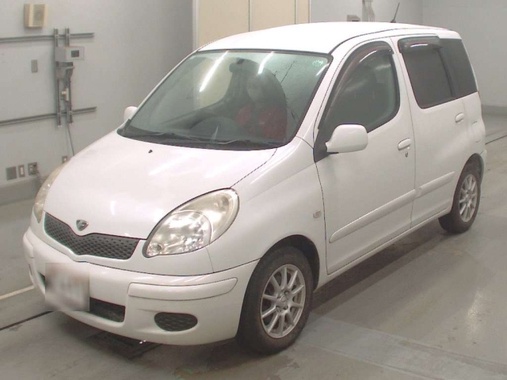 Toyota Funcargo 2002