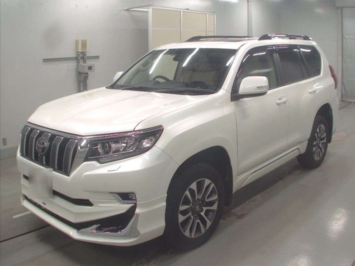 TOYOTA LAND CRUISER PRADO 2023