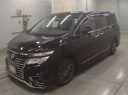 Nissan Elgrand 2015