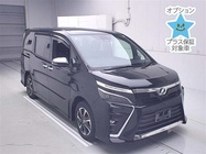 TOYOTA VOXY 2019