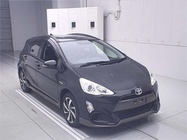 TOYOTA AQUA 2015