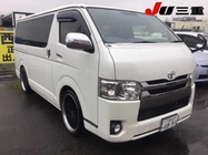TOYOTA HIACE VAN 2018