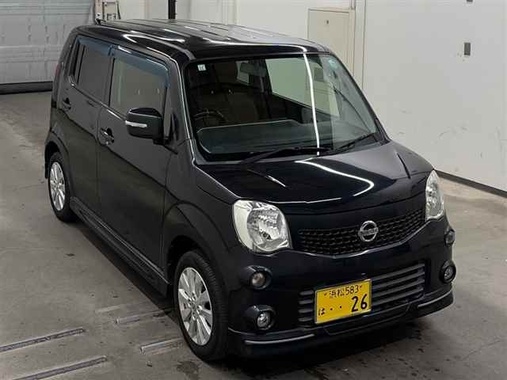 Nissan Moco 2013