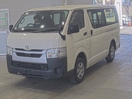 TOYOTA HIACE VAN 2020