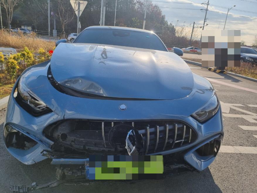 Mercedes SL 63