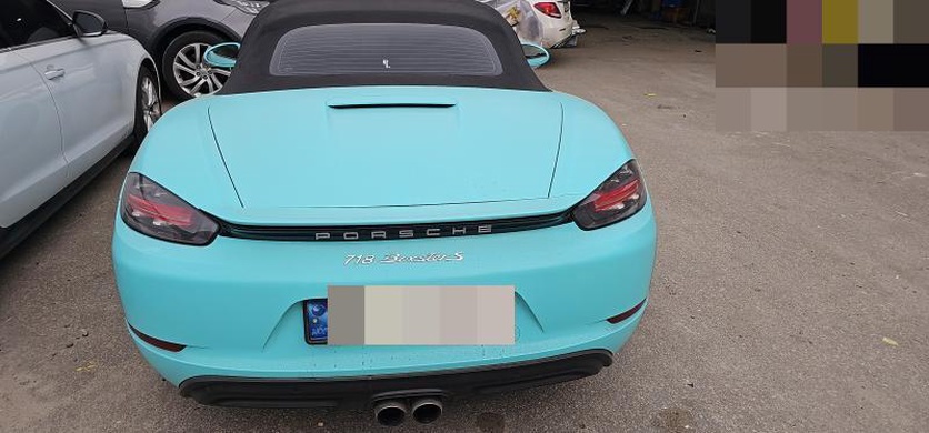 Porsche 718 2016