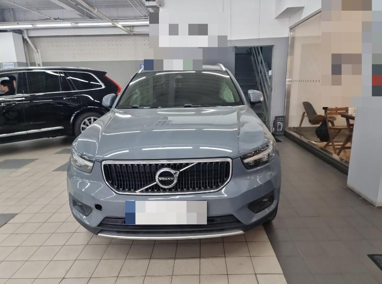 Volvo XC40