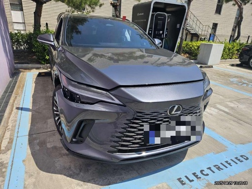 Lexus RX450h+ 2025