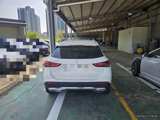 Mercedes GLA220 2021