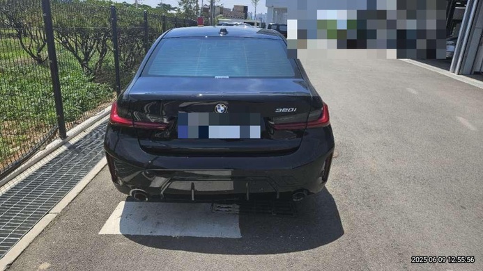BMW 320i 2025