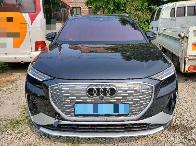 Audi Q4 e-tron