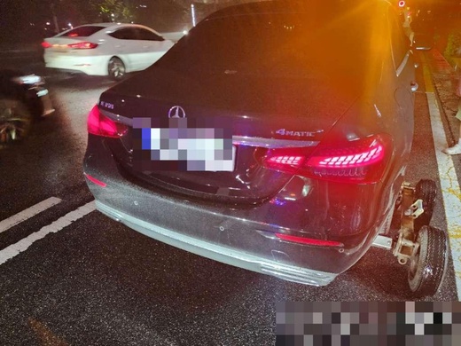 Mercedes-Benz E350 2023