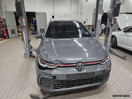 Volkswagen Golf 2024