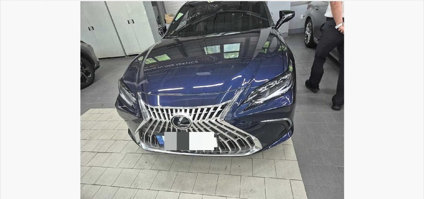Lexus ES300h 2025