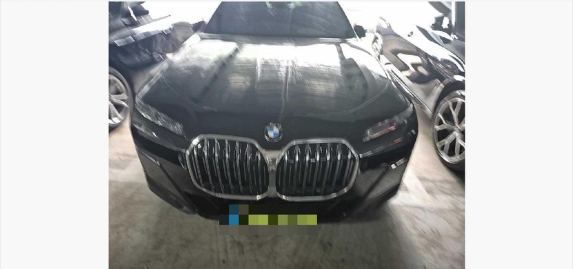 BMW 740d 2025